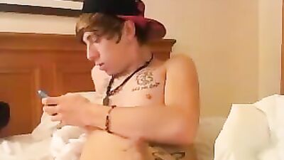 Big Boys Web Cam Adventure: The Ultimate Solo Experience!