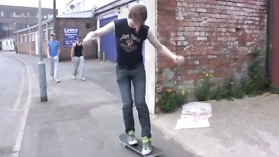 Skaters Wild Ride: Fucking the Bound Beauty