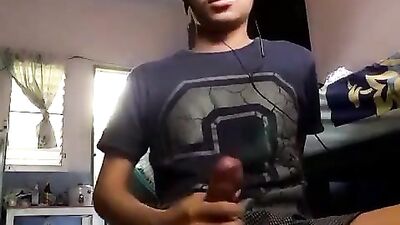 Cumming Thai Delight: Asian Cum Fountain in the Afternoon