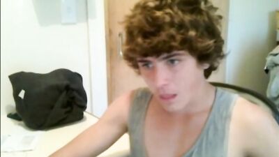 Bisexual Amateur First-Timer Strips Off for a Bushy Hair Wank Session!