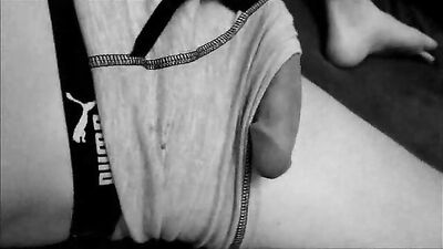 Handfree with Pants: The Ultimate Cum Shots Solo Web-Cam Experience!