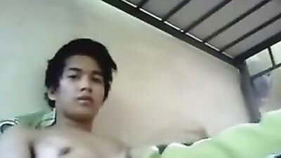 Gay Cam Solo - Jerky Jerks: Amateur Web-Cam Action!