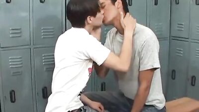 Latin Bareback Cum Shots in the Restroom