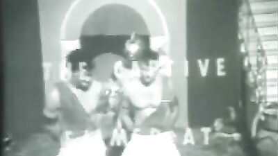 Early Muscle Captives: Vintage Gay Erotica