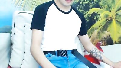 Shy hottie on webcam