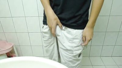 Handjob Amateur Cumshots Cam 8619: Raw and Uncut!