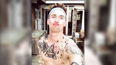 Ass Play Explosion: Sexy Body and Ass Mix!