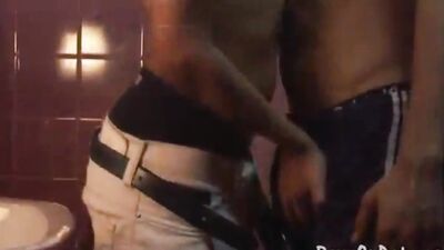 VAKSIS VIDEOSjki - Big Cocks Handjob Oral: A Gay Porn Adventure!