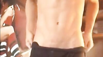 Cumming For Cam Boy Show: Amateur Ass Play Action