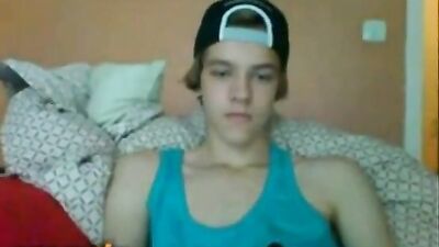 Big Cutie :Ds Solo Web-Cam Seduction