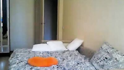 Cam 8663: Hardcore Amateur Cum Shots and Handjobs - The Ultimate Gay Porn Experience!