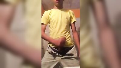 Stud-cum Cum Twink! - Corrida-cum Meets Its Match!