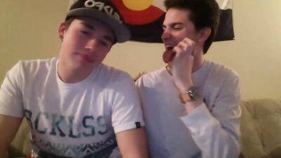 Gay Porn - Seriously: Hardcore Action between Hunky Men!