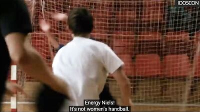 Straight Boys in the Dressing Room - Ohoh!