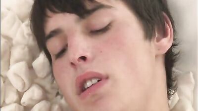 Damien Chapelle Nino Valens: An Action Bareback Adventure!