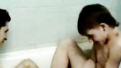 Bathtub Fun: Gay Porn Adventure!