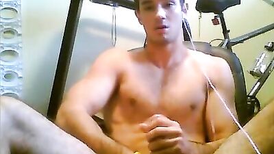 Cumming Freshmen Solo - Amateur Big Cocks Cum Shots!