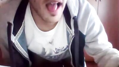 Cam4 - Serrucho93s Amateur Cum Shots Solo Webcam Experience