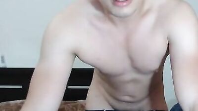 Shy Web-Cam Guy: Exposing His Ass!