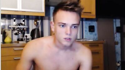 Web-Cam Hot Jerk Sascha: A Gay Porn Video Like No Other!