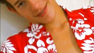 Gay Porn: Masturbating Hot Boy