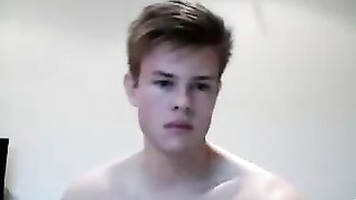 Cumming Web-Cam Boy - A New Online Adventure!