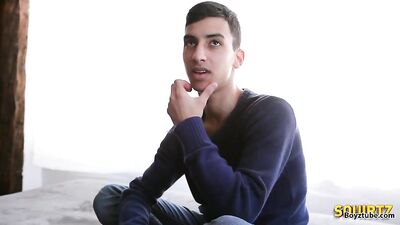 Lukass Gay Porn Adventure - Solo Desire