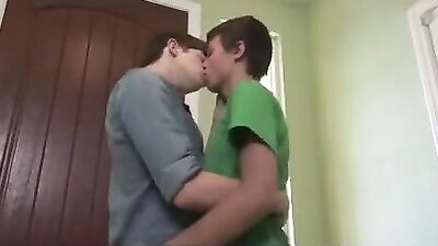 After School Fuck: Hardcore Action with Bareback Ass Play