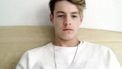 Gay Porn Video Bbb7: A Hot Gay Threesome with Muscular Men!