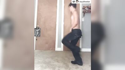 Gay Porn Dancer - SEXY Amateur Video!