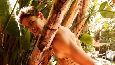 Beautiful Amateur Ass: Liams Solo Adventure