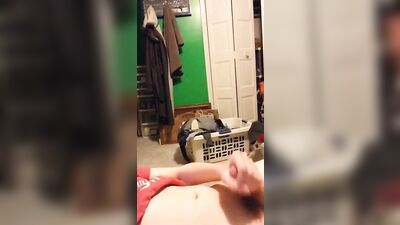 Red Shirt Web-Cam Amateur Solo: Unleashing Desires