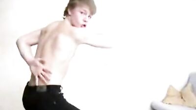 German Twinks Little Show: The Ultimate Solo Experience