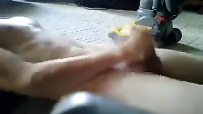 Twinks Floor Cum Shots - An Amateur Orgy of Jerks and Spills!