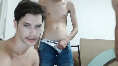 Gay Porn: Amature Cum Shots Group Sex - Cam 2519