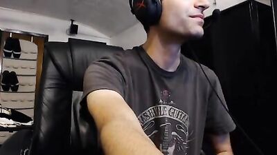 Hung Webcam Solo Amateur Porn - Sensual Masturbation Show!