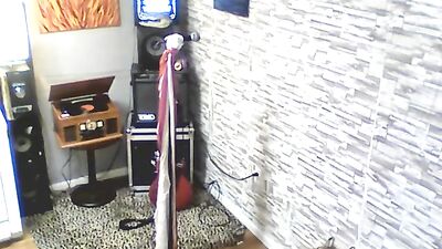 Gay Web-Cam Fun Solo Jam - A New Beat!