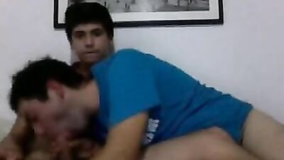 Red Hot Amateur Handjobs: The Ultimate Cum Shot Showdown!