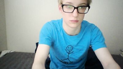 Golden Piss Spray - Blond Boys Fetish Web-Cam Piss and Cum