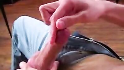 Wonderment Delight! Twink in chair shows off for you!