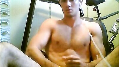 Young Twink Webcam Cumshot