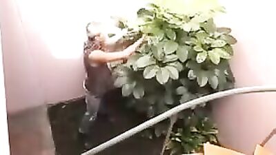 Straight Up Gardener Action Bareback