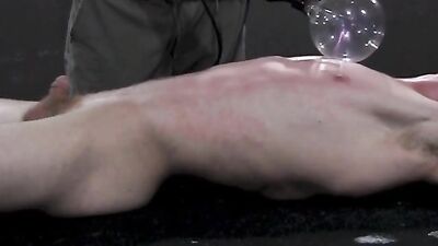 Colbys Bondage Misadventure - Gay BDSM Porn