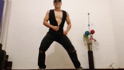 Show With Masturbation: Amateur Cum Shots and Handjobs