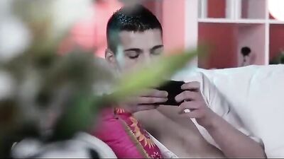 Young Bareback Lovers - Big Cocks & Feet Worship