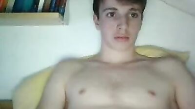 His Eye-popping Amateur Solo Ass Play!