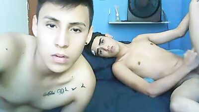 Couple for Cam 2 Part - Oral Web-Cam Handjob: Extreme Gay Porn Action!