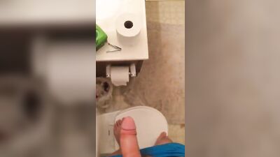 Young Beauty Gets His Hands on Hardcore Webcam Action