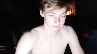 Gay Porn: HIgh School Boy Cums - Action Amature Big Cocks