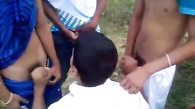 Gangbang Friends: An Amateur Bareback Adventure!